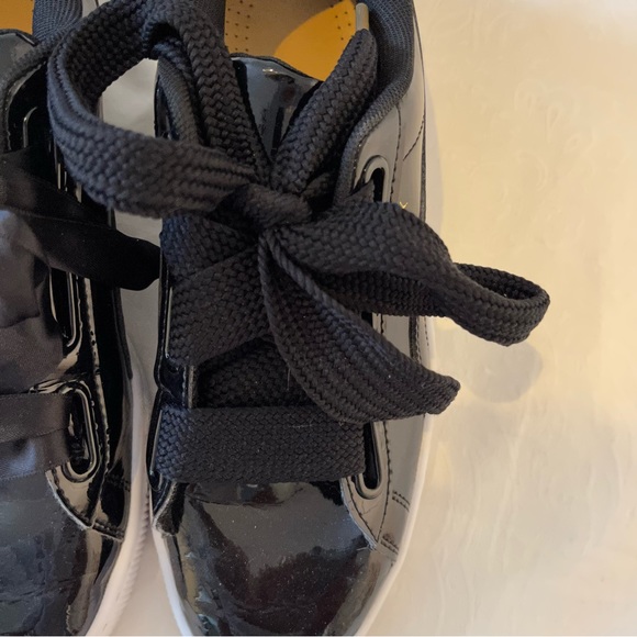 Puma black shoes with bow - Picture 3 of 6
